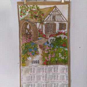 𝅺vintage 1992 dish towel